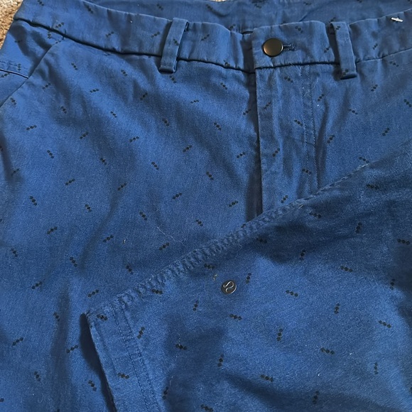 lululemon athletica Other - Lululemon flat front golf chino shorts blue black